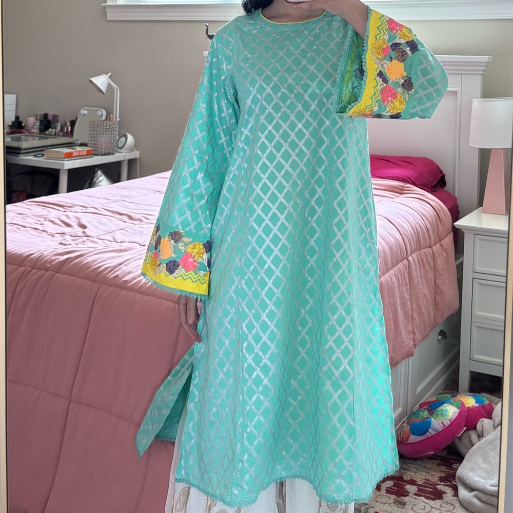 Aqua Kameez with Colorful Cuff Accents